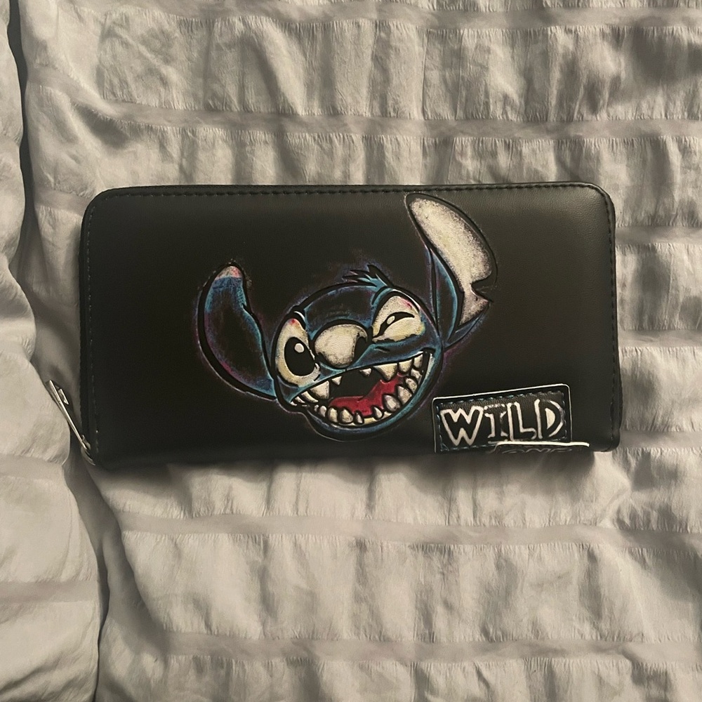 Disney wallet